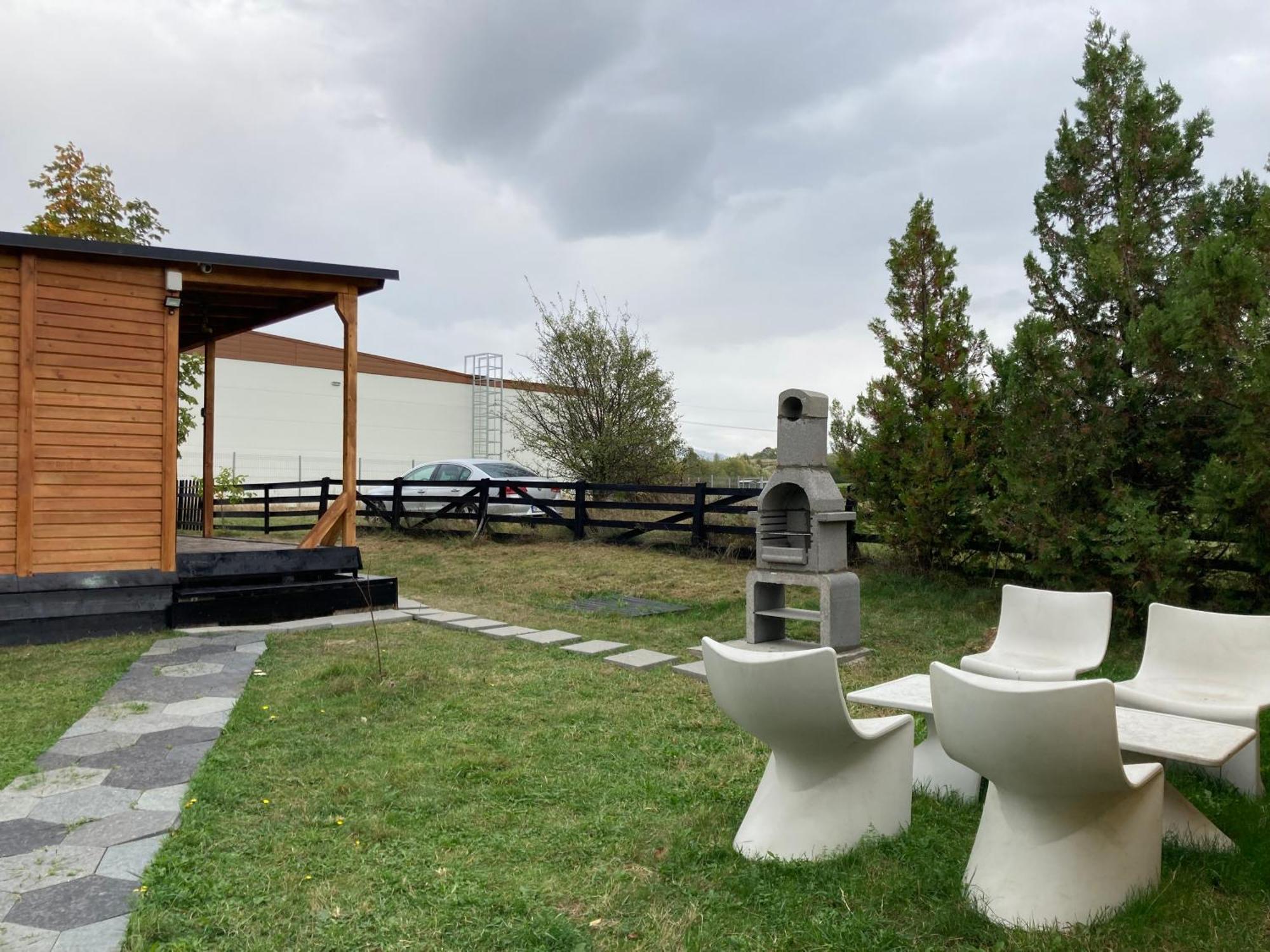 Bran White Clouds House And Chalet Exterior foto